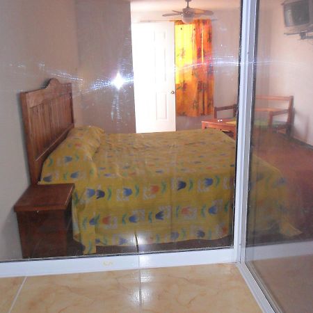Hotel Las Cabanas San Felipe del Progreso Екстериор снимка